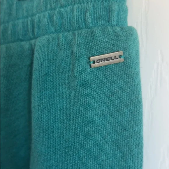 O’neill women’s sweatpants
Size small - Picture 3 of 4